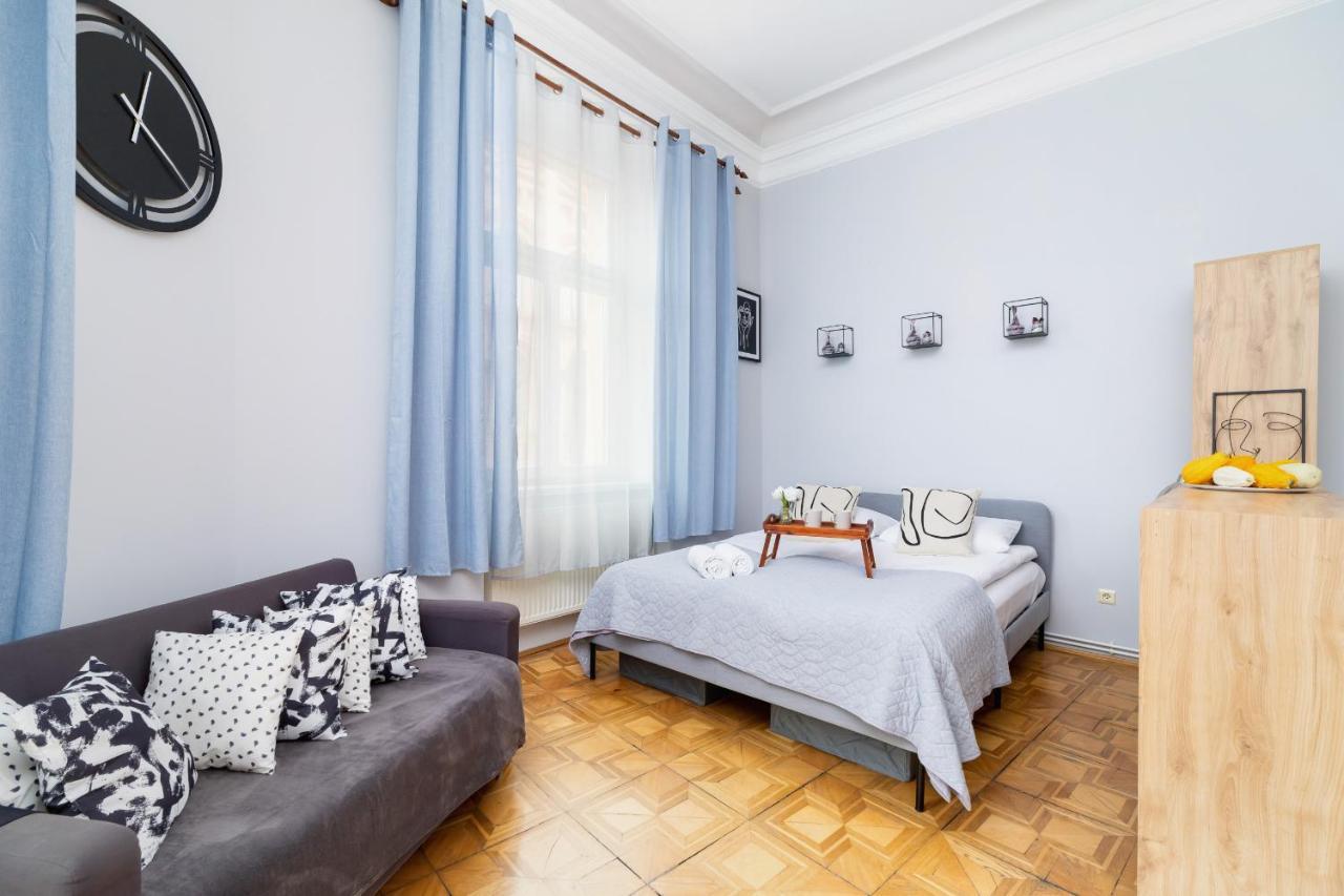 Podwale Apartment Uj Downtown Cracow By Noclegi Renters Cracovia Exterior foto