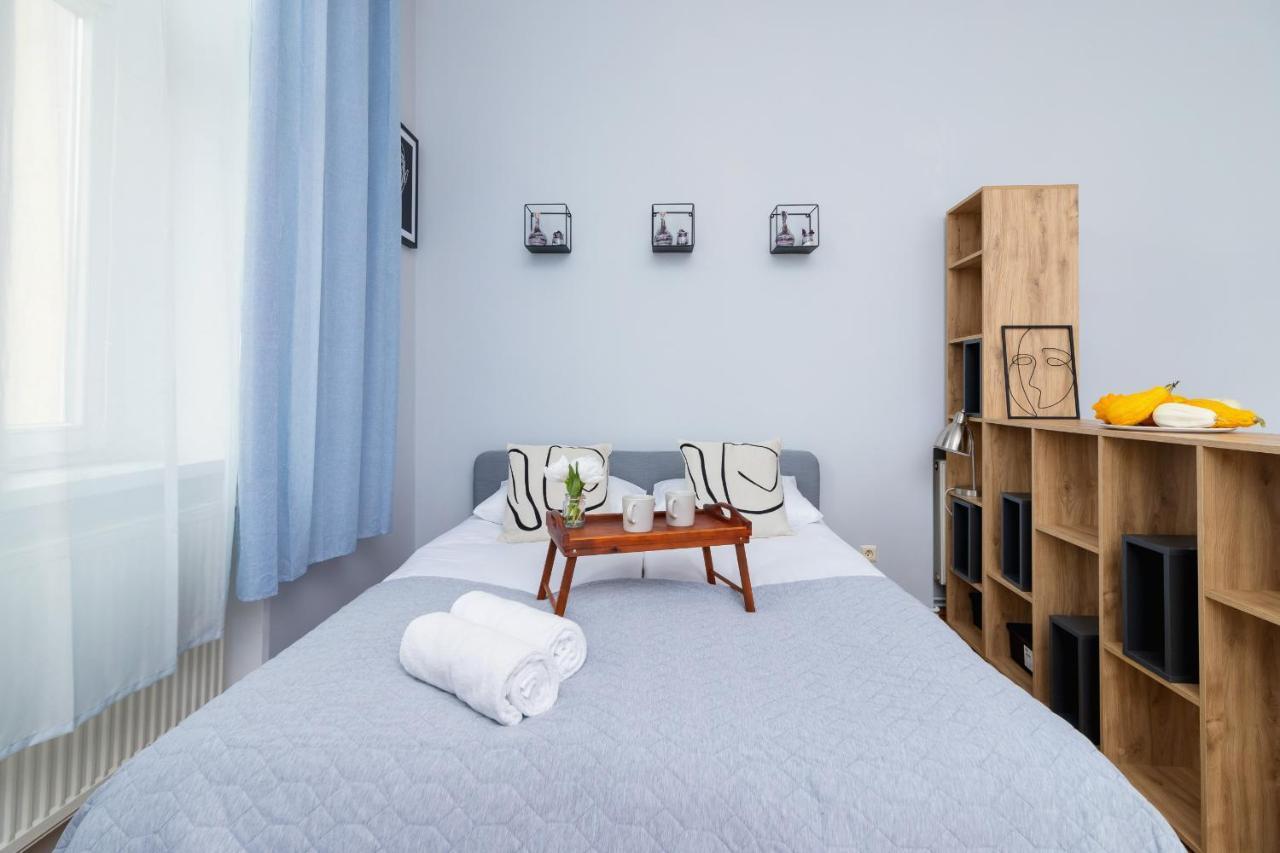 Podwale Apartment Uj Downtown Cracow By Noclegi Renters Cracovia Exterior foto